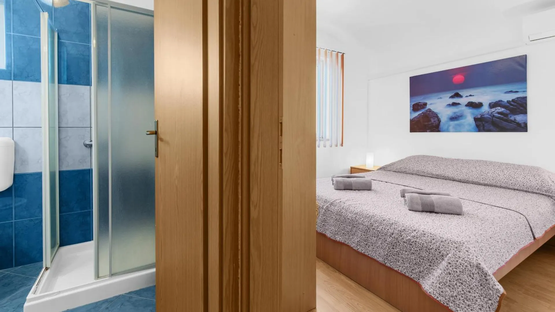Apartmani Mare Fazana 0*,  Croatia